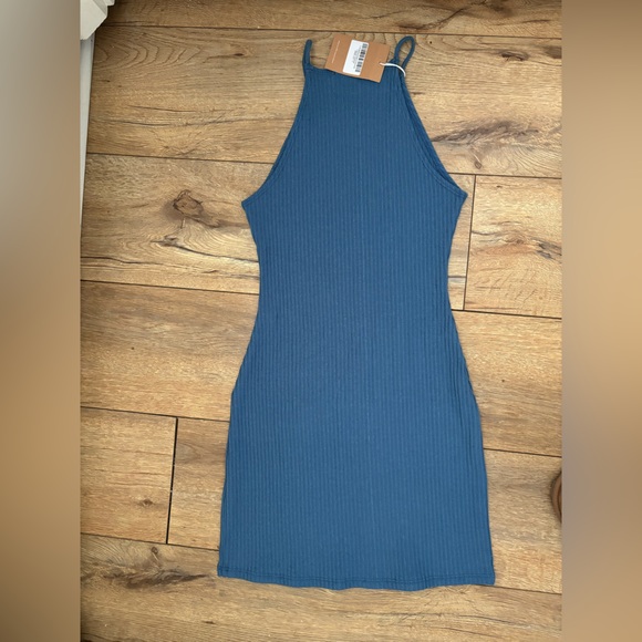 NWT Reformation Leore Dress (Morning Glory) - Picture 3 of 7